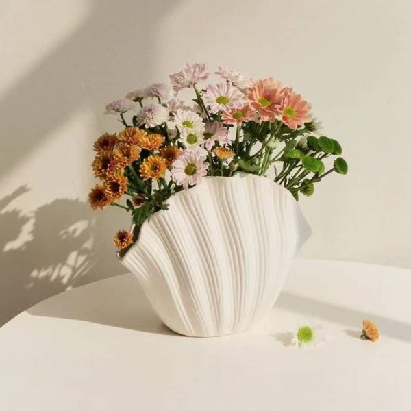 Shell Shape Ceramic Vase